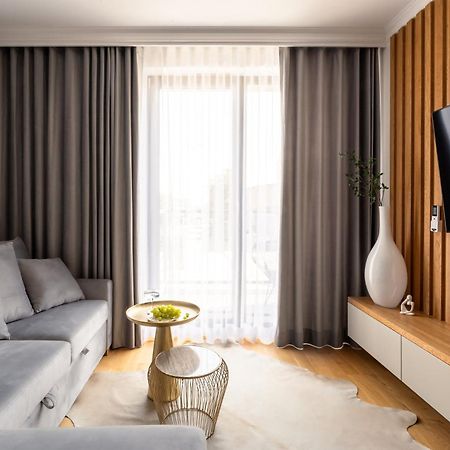 Apartament New York - Nowy Apartament Z Klimatyzacja W Centrum Miasta - Podziemny Parking W Cenie Nowy Targ Ngoại thất bức ảnh